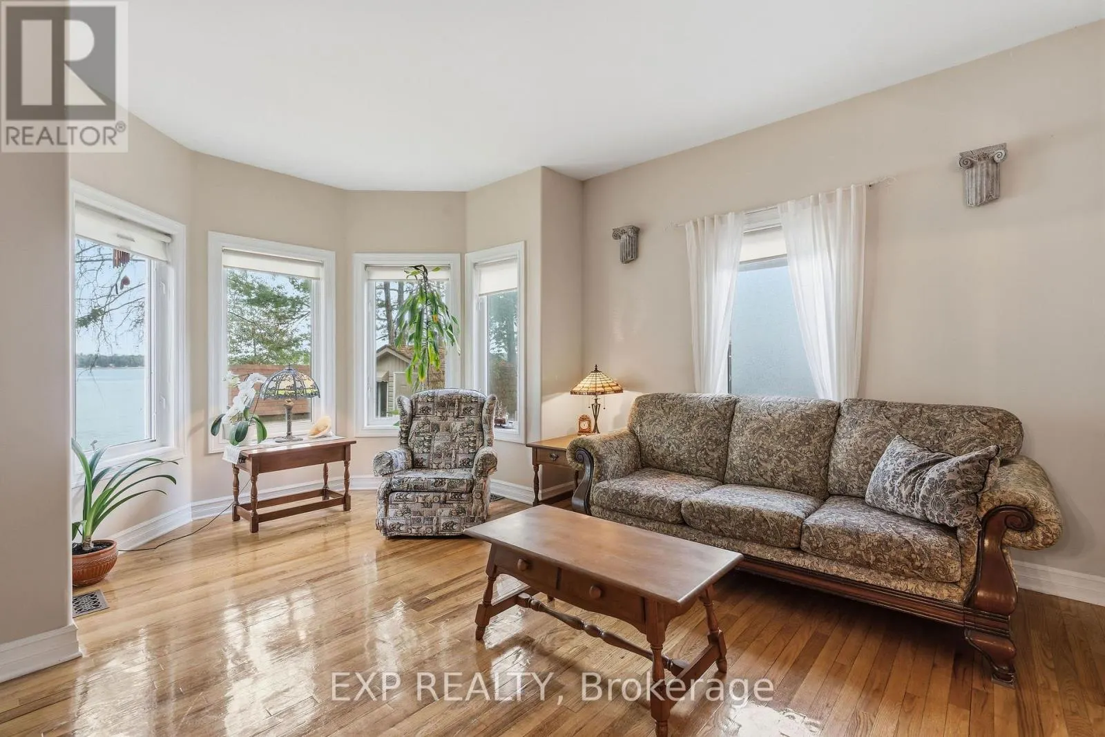 164 BAILLIE AVENUE