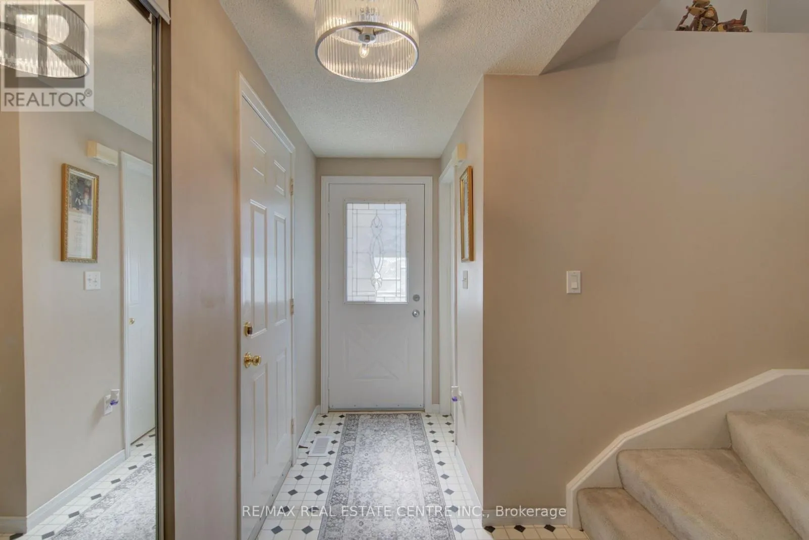 351 NORTHVIEW HEIGHTS PLACE