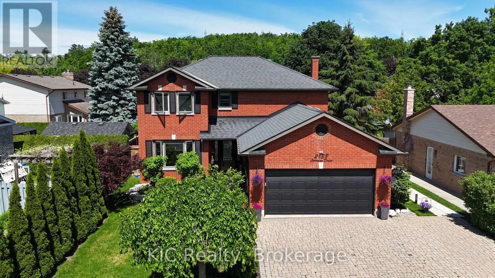 2138 LORRAINE DRIVE