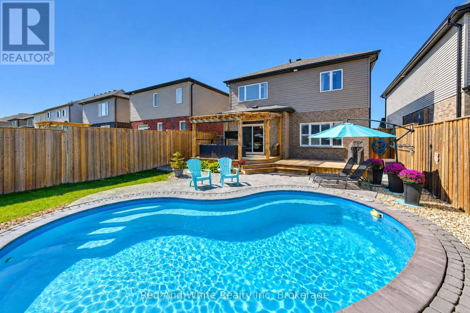428 FREURE DRIVE