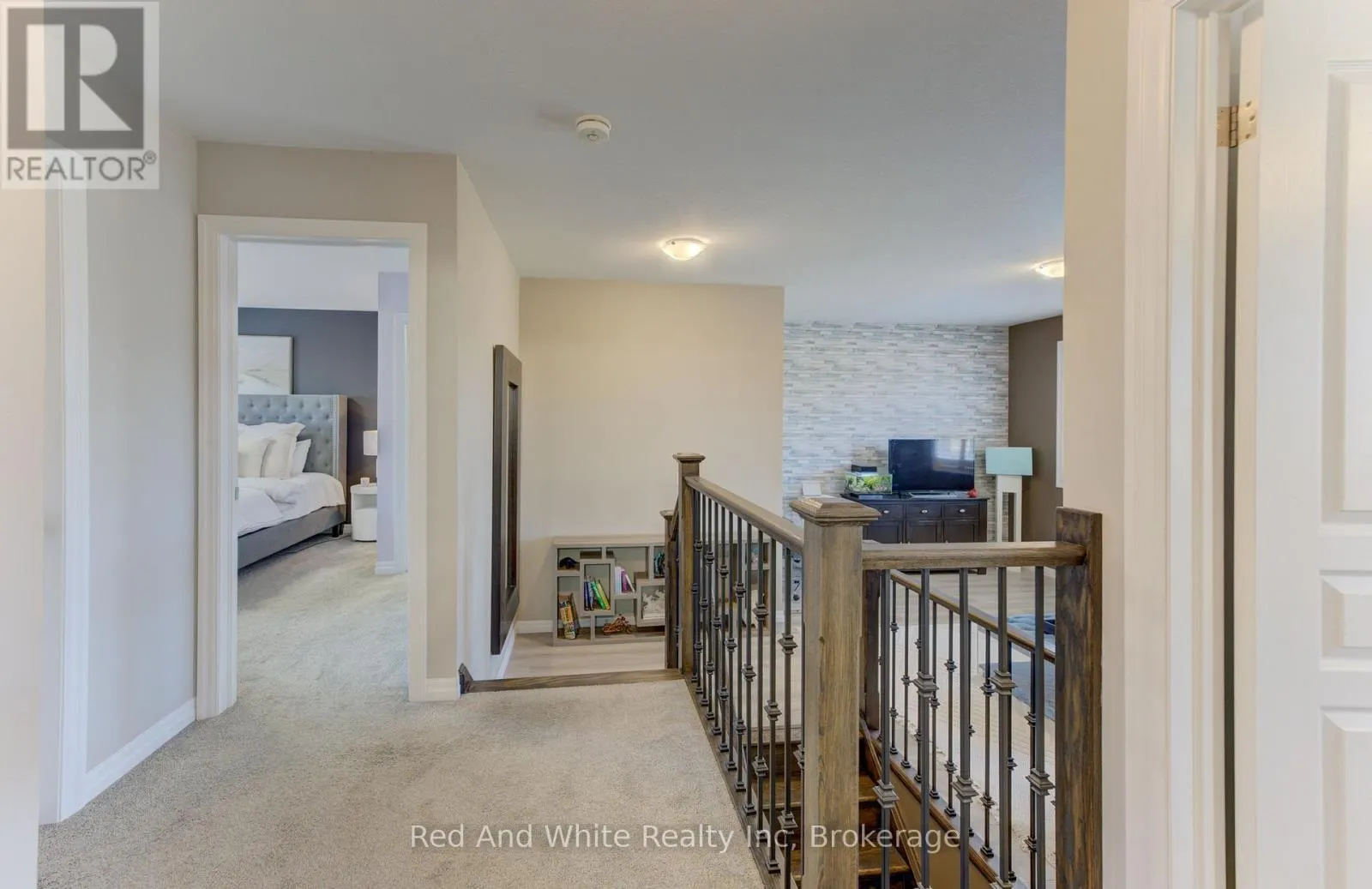 428 FREURE DRIVE
