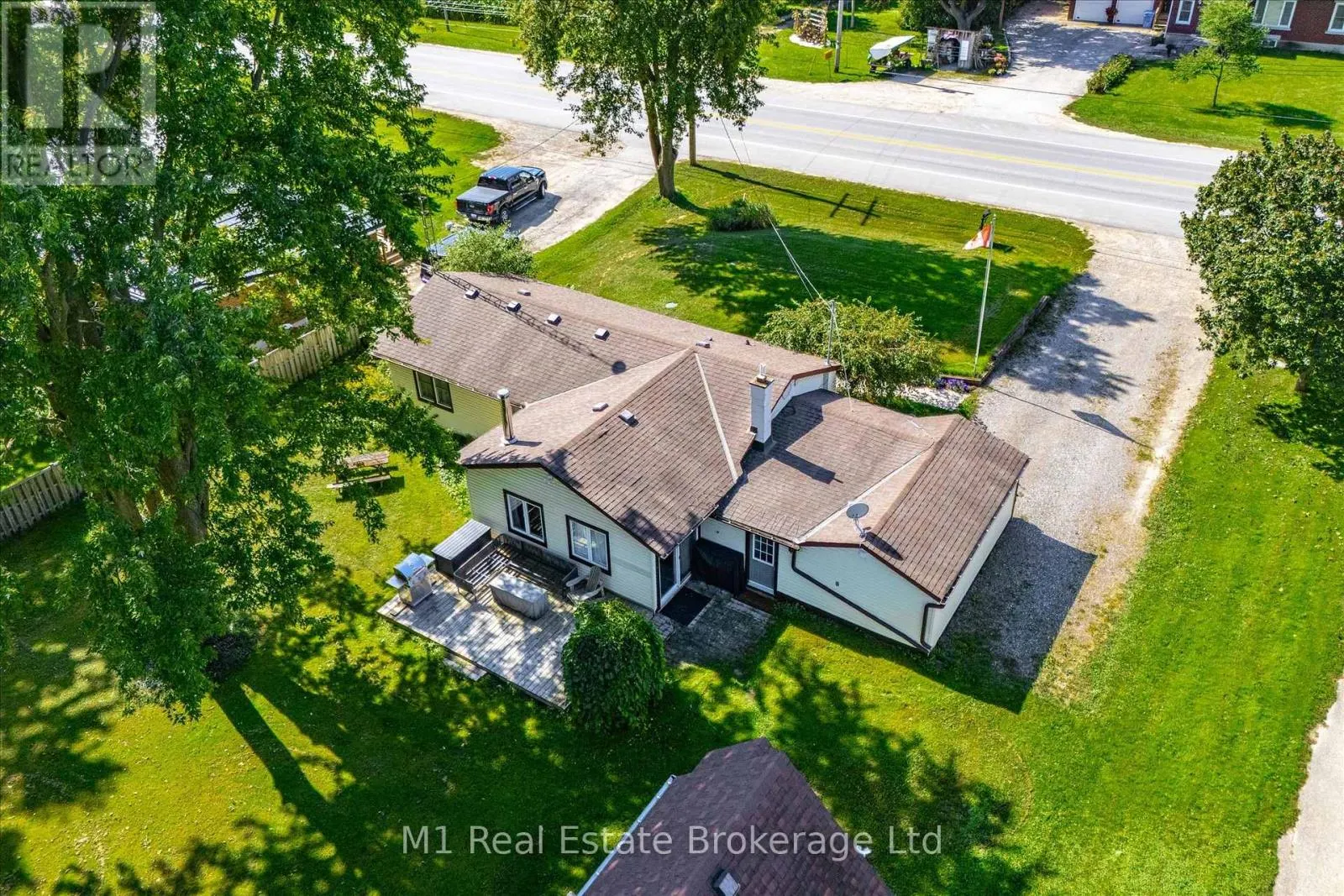 120 WELLINGTON 7 ROAD