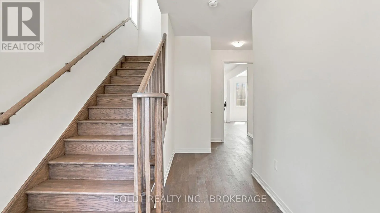 11 DEROSE AVENUE