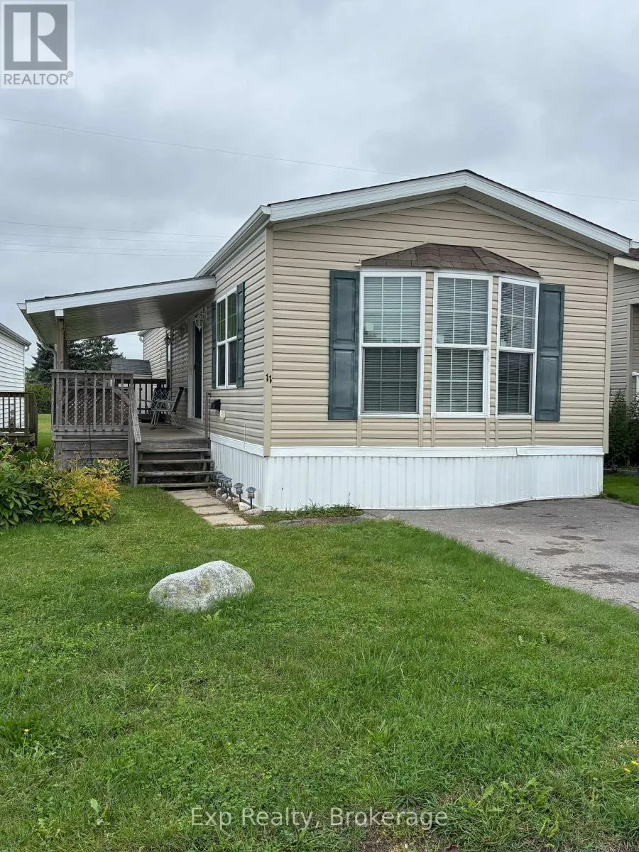 11 - 311 DUNDAS STREET E #11