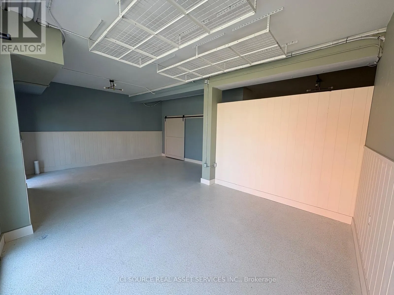 UNIT 4 - 2 TALBOT STREET S