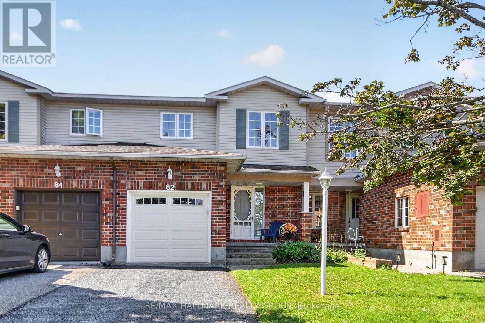 82 WHALINGS CIRCLE