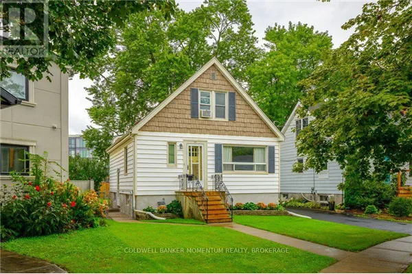 25 CLAYBURN AVENUE
