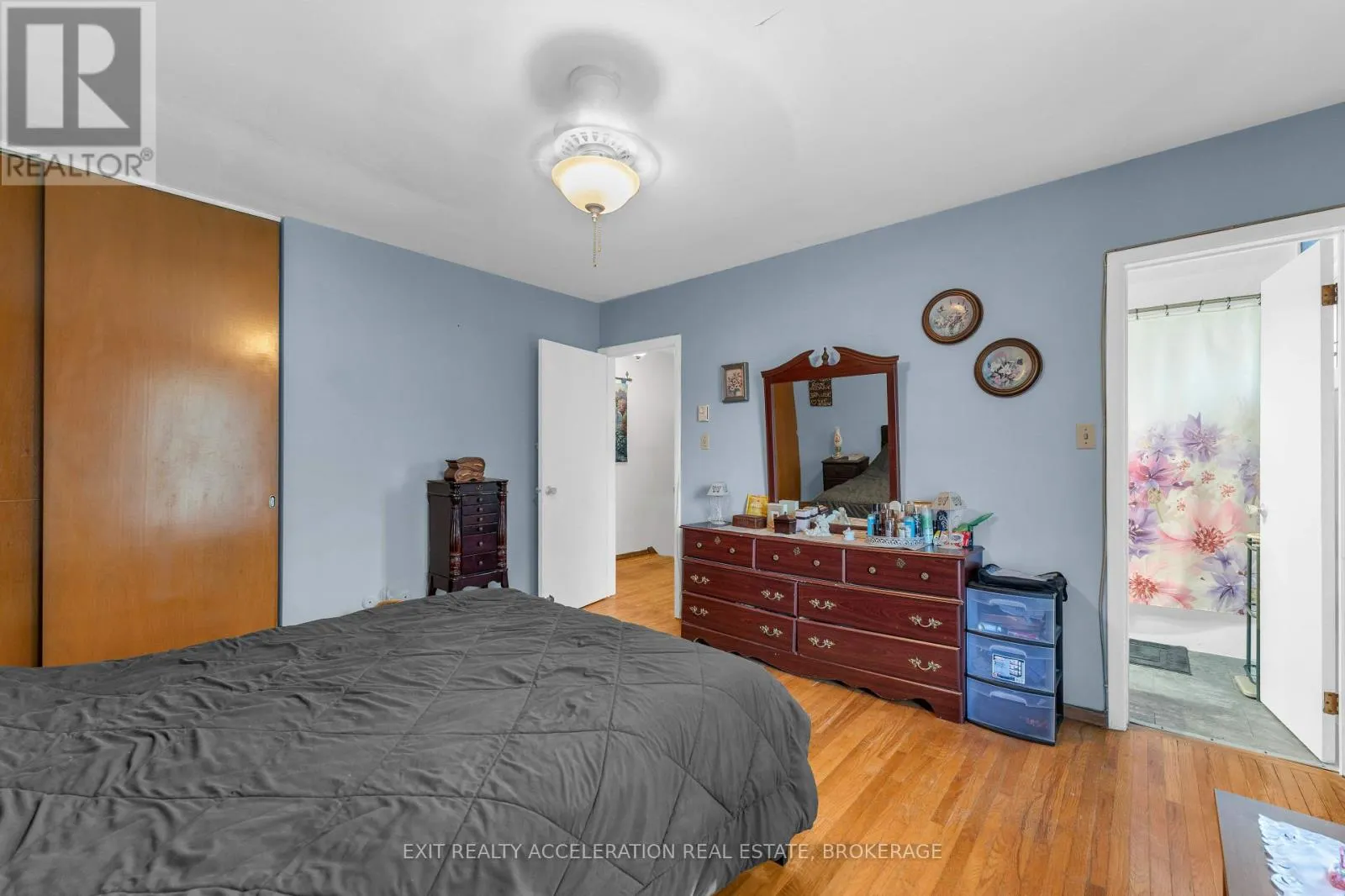 176 FIRST AVENUE