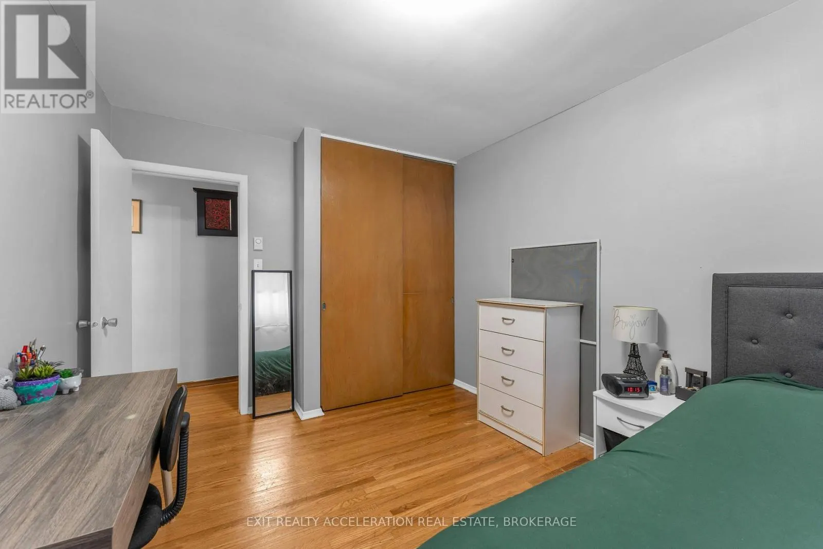 176 FIRST AVENUE