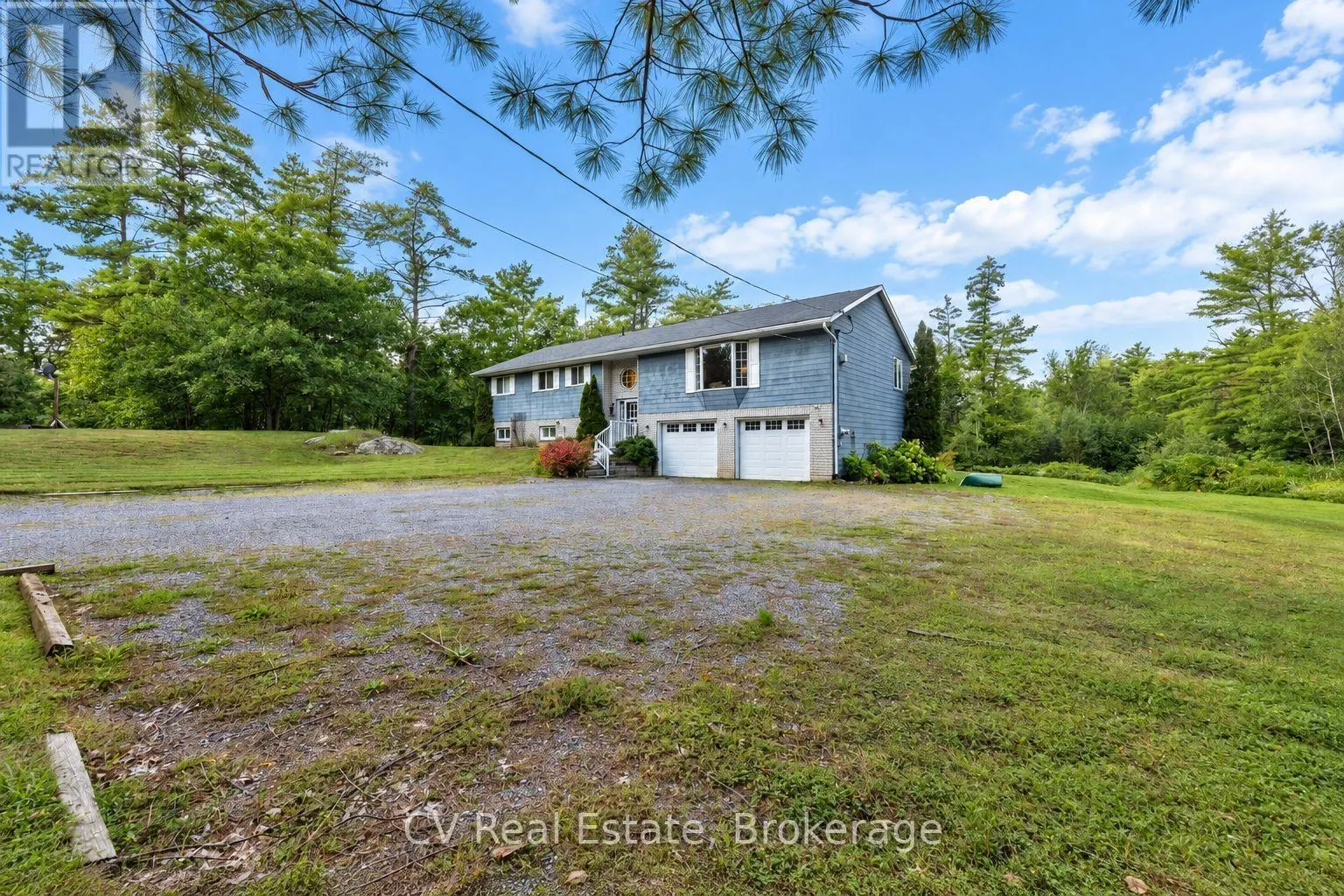 1045 NARROWS ROAD