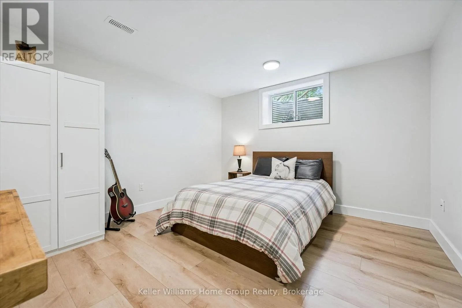 7708 NICHOL SIDEROAD 15