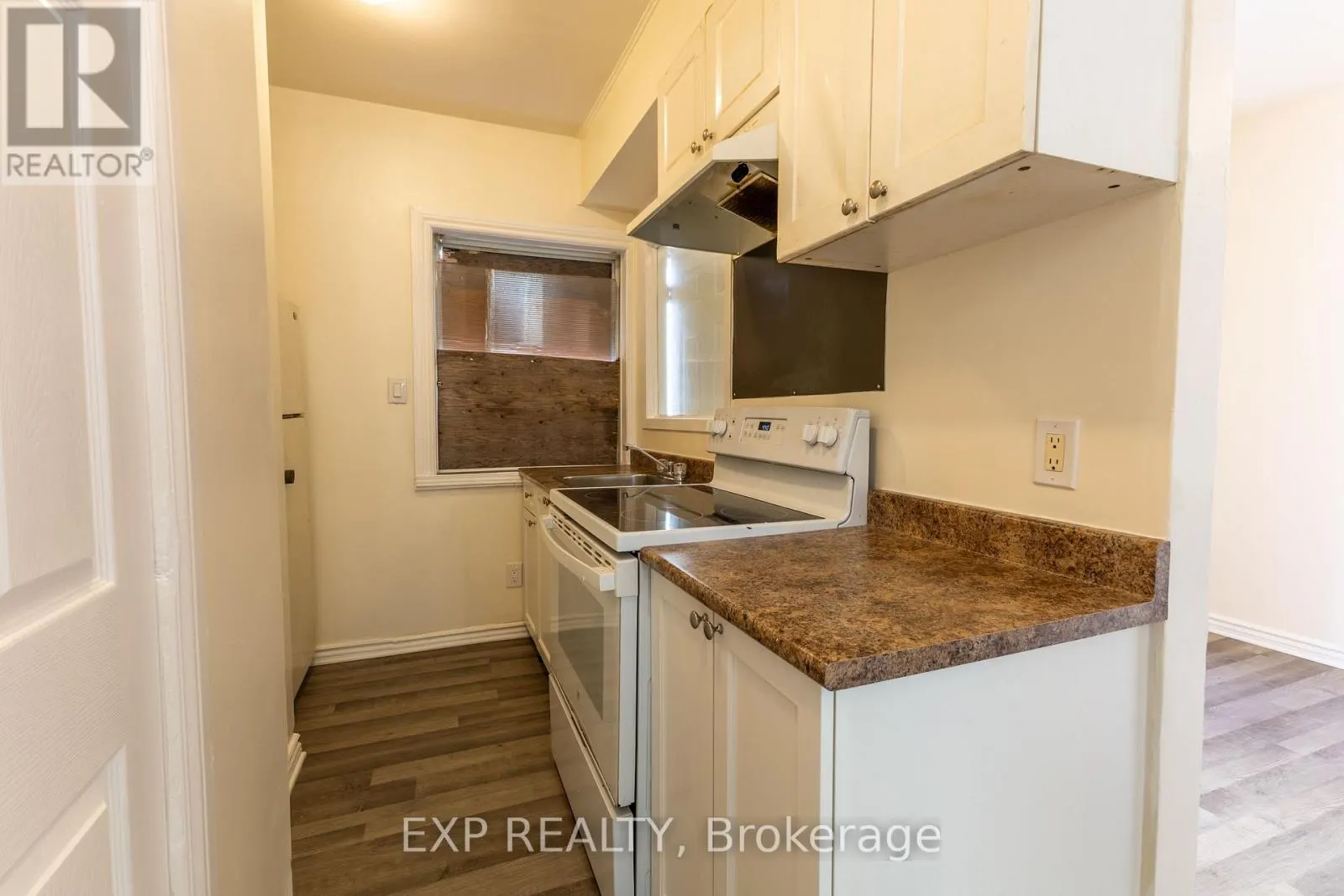 4 - 288 MONTREAL ROAD