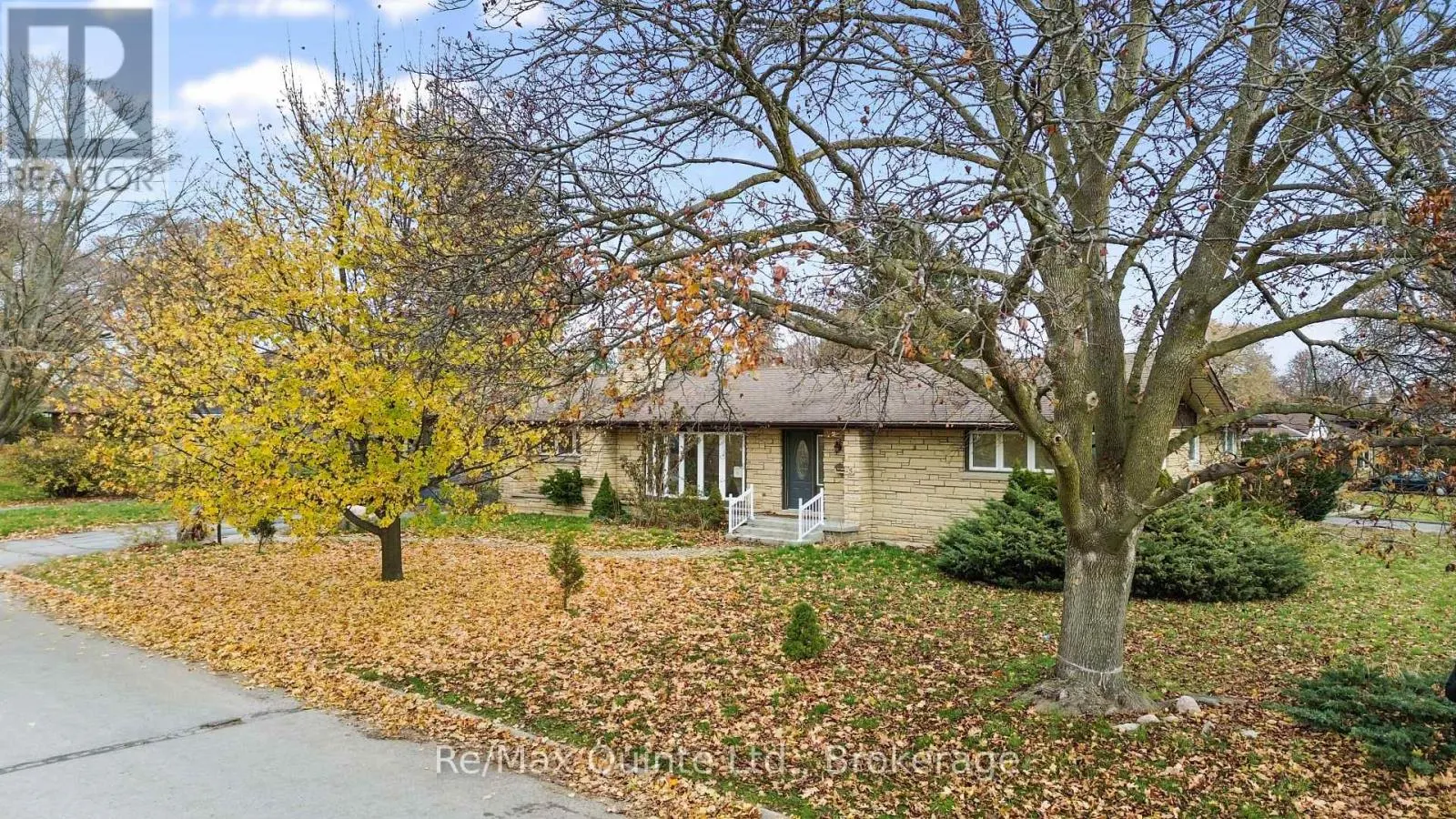 5 STANLEY PARK DRIVE