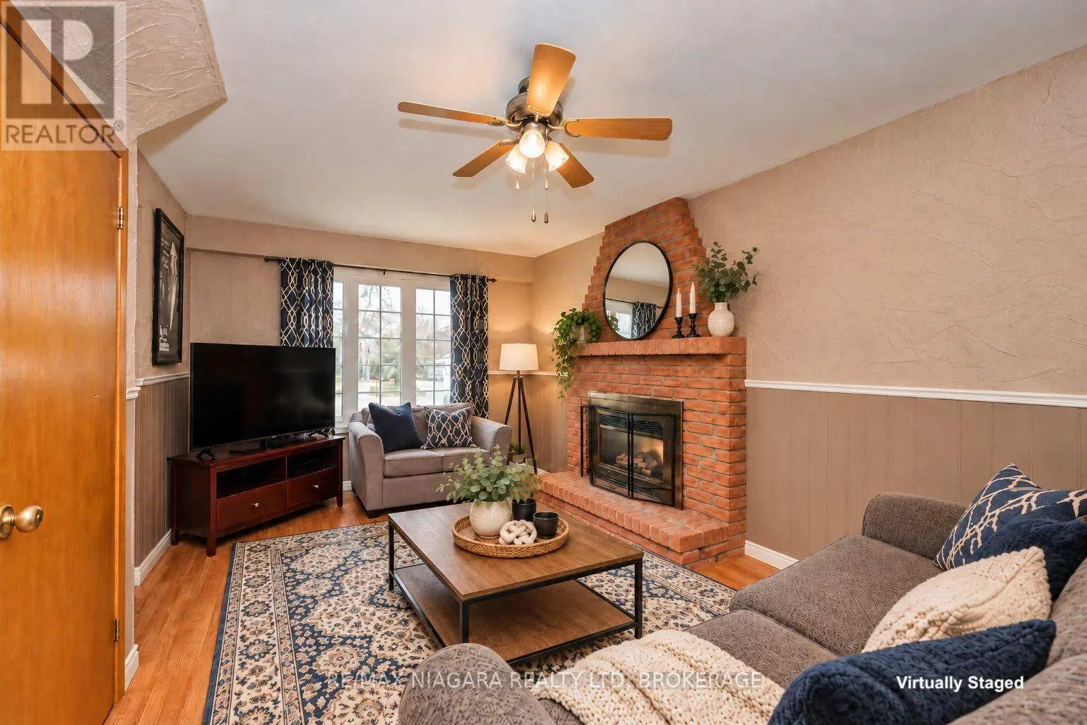 953 GRANDVIEW ROAD
