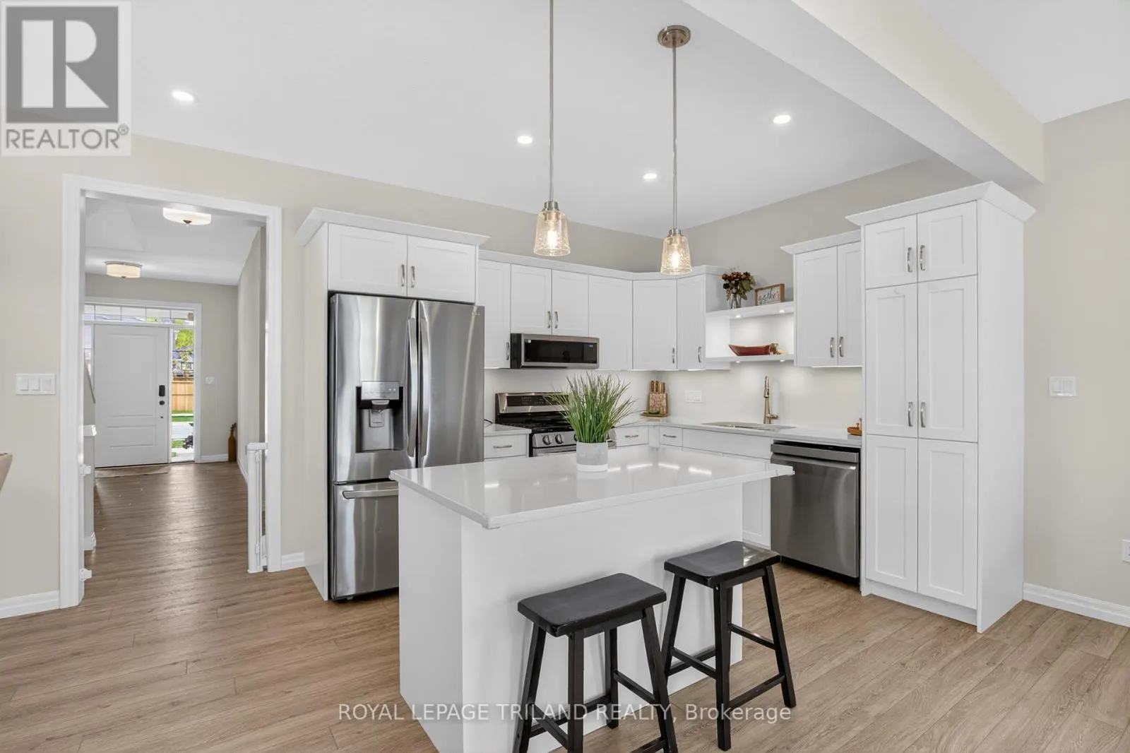 102 CORTLAND TERRACE