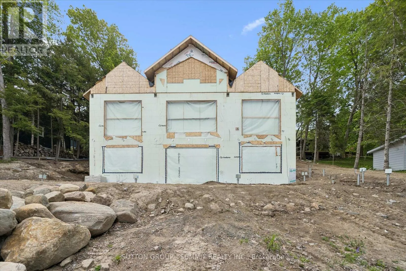 227 HOOD ROAD