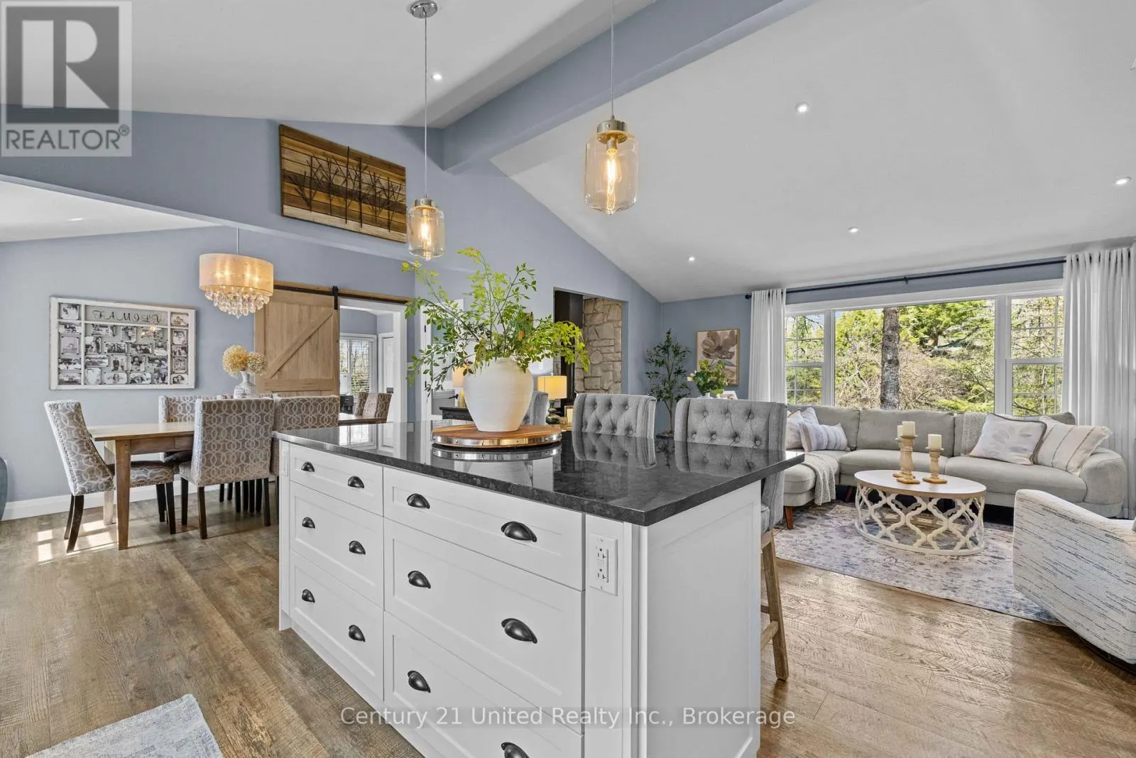 11 BIRCH TERRACE