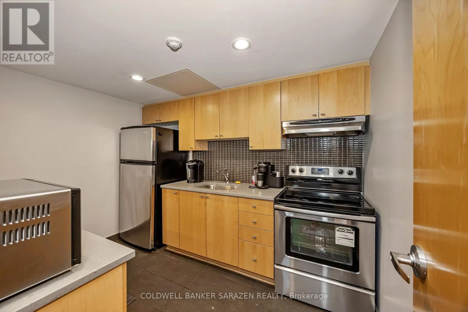 705 - 250 LETT STREET
