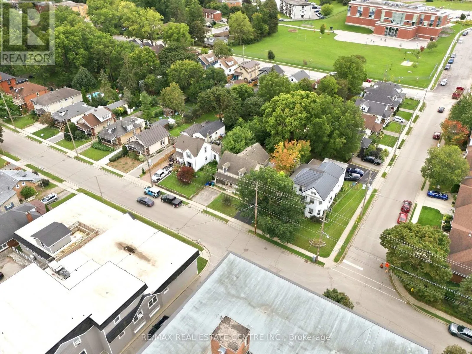 1108 QUEENSTON ROAD