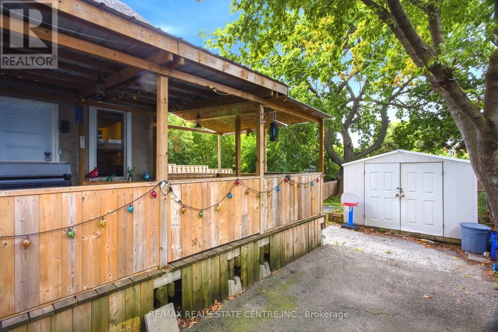 1108 QUEENSTON ROAD