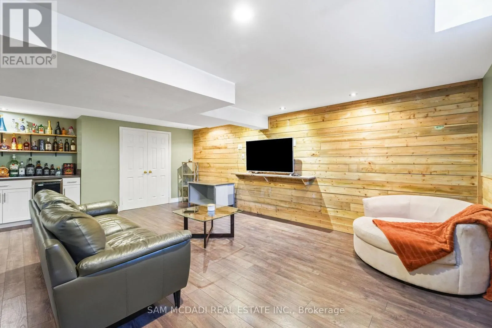 2 SHERMAN DRIVE