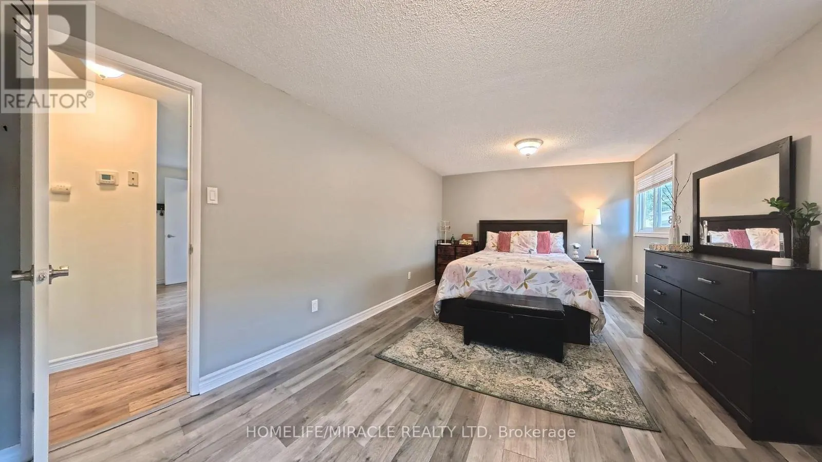 380 GRANGEWOOD DRIVE