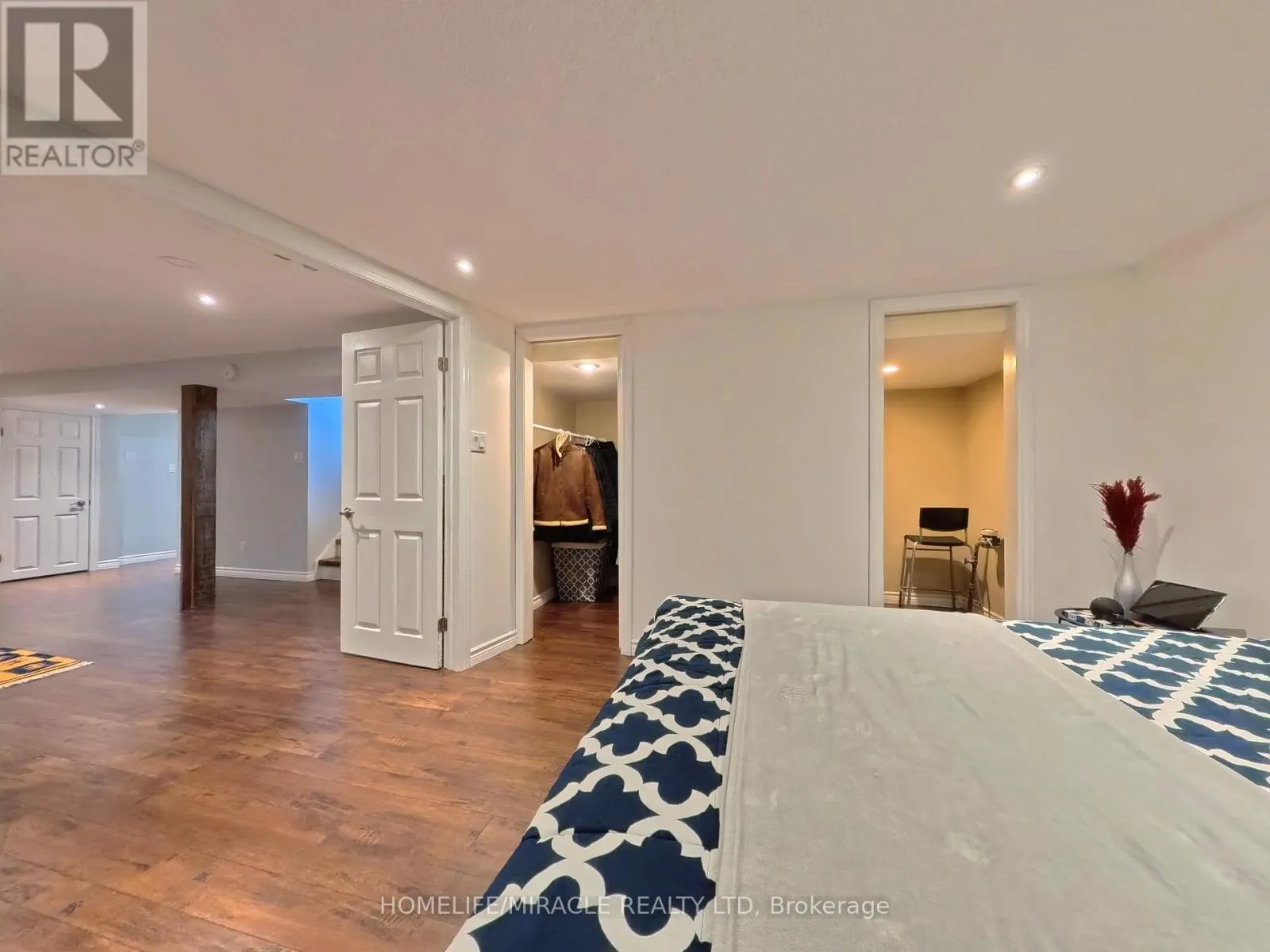 380 GRANGEWOOD DRIVE