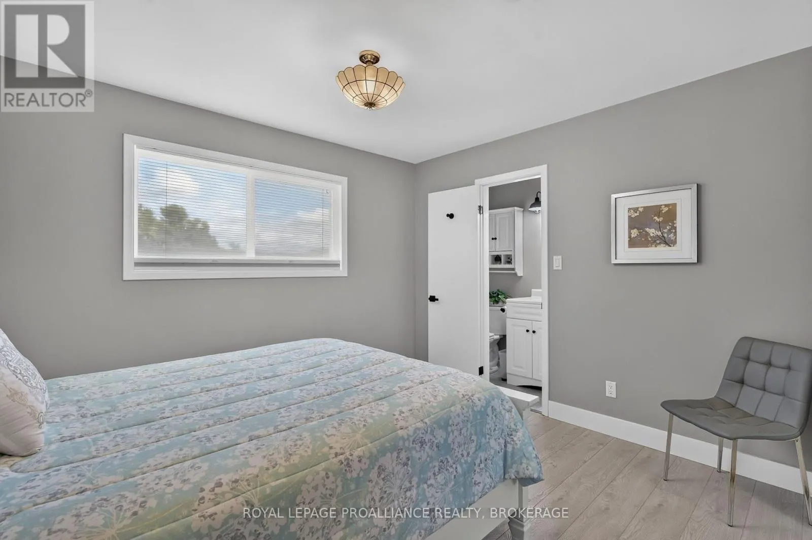 38 WILLOWBANK ROAD W