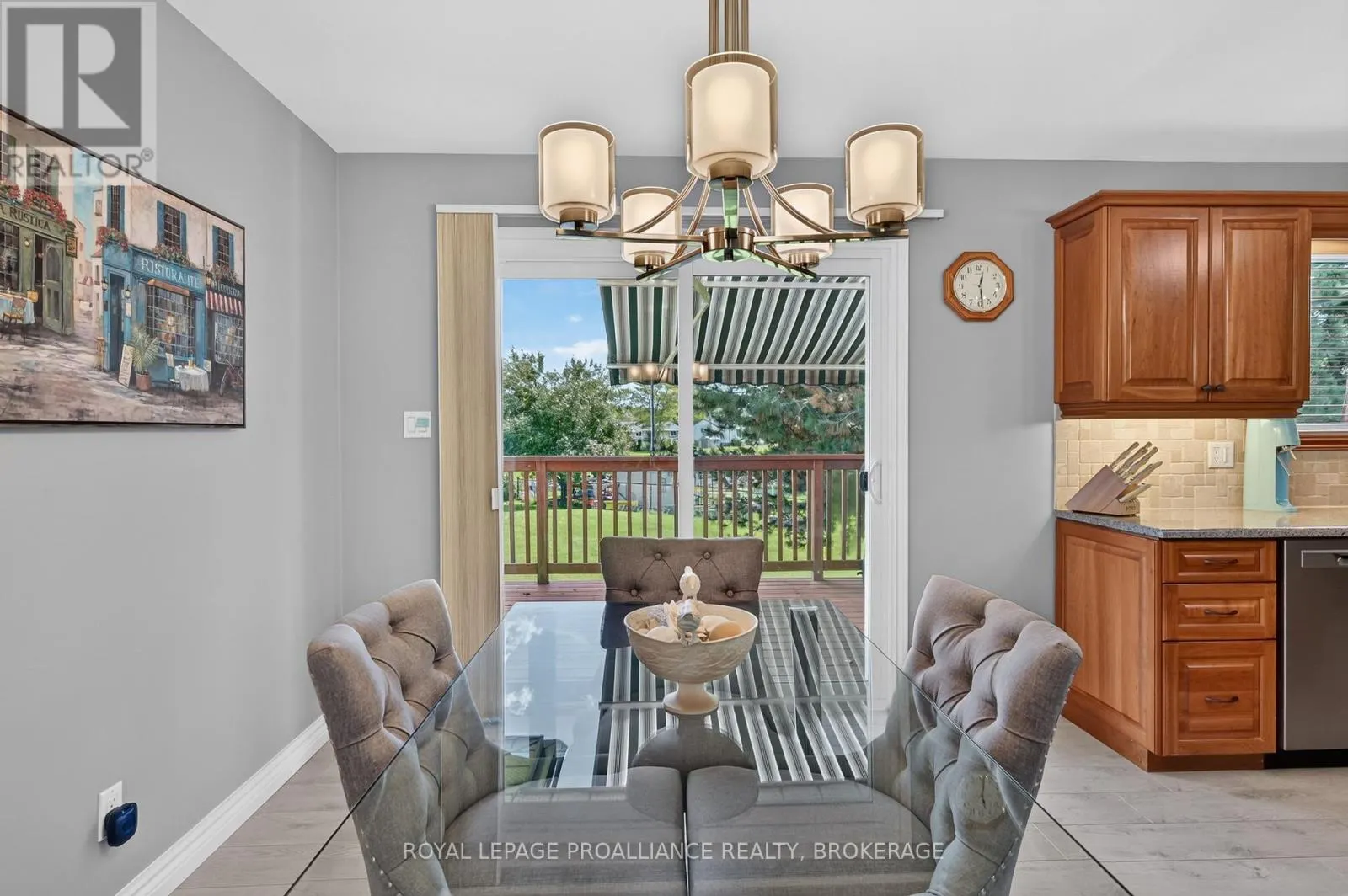 38 WILLOWBANK ROAD W