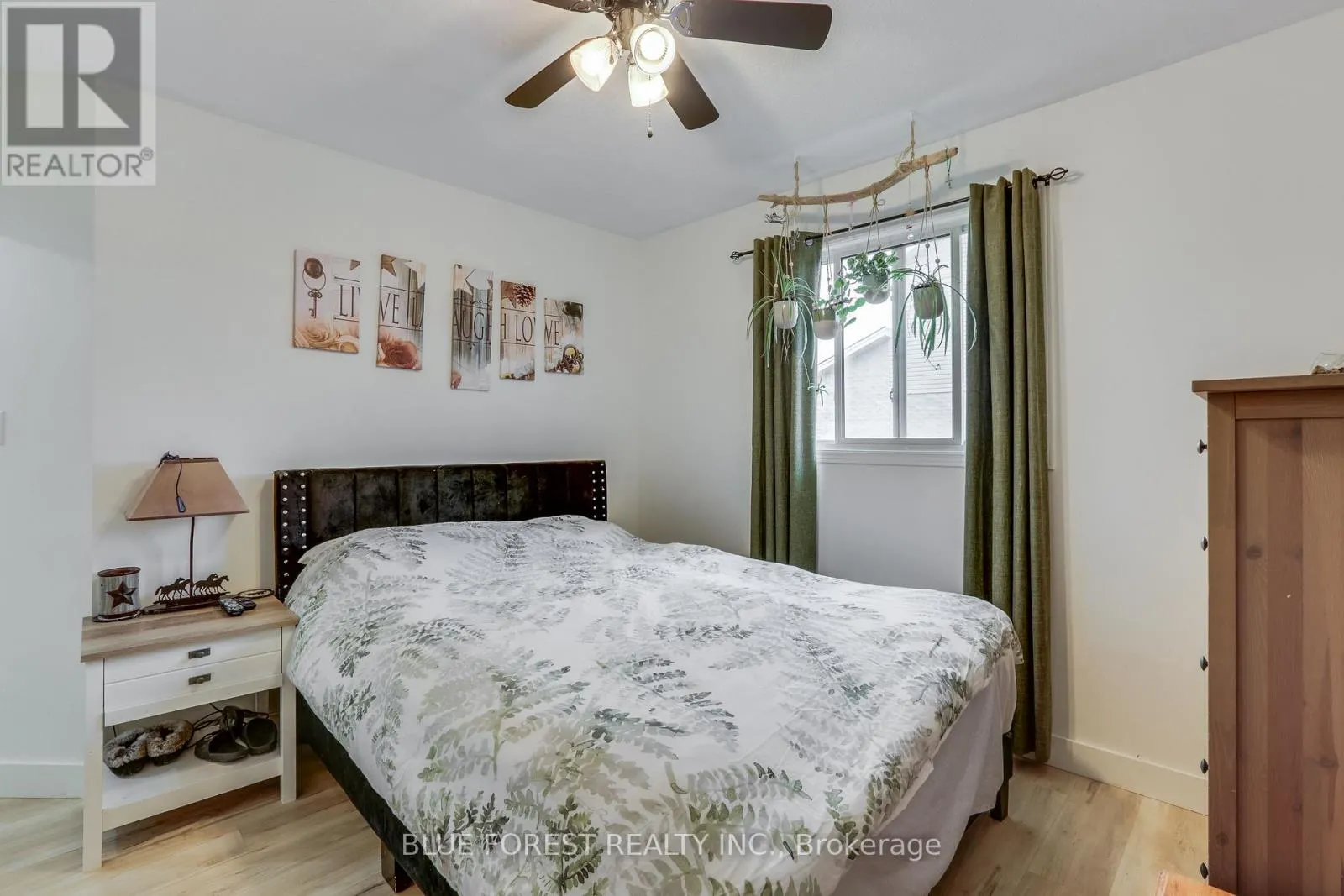 3 MEADOWVALE DRIVE