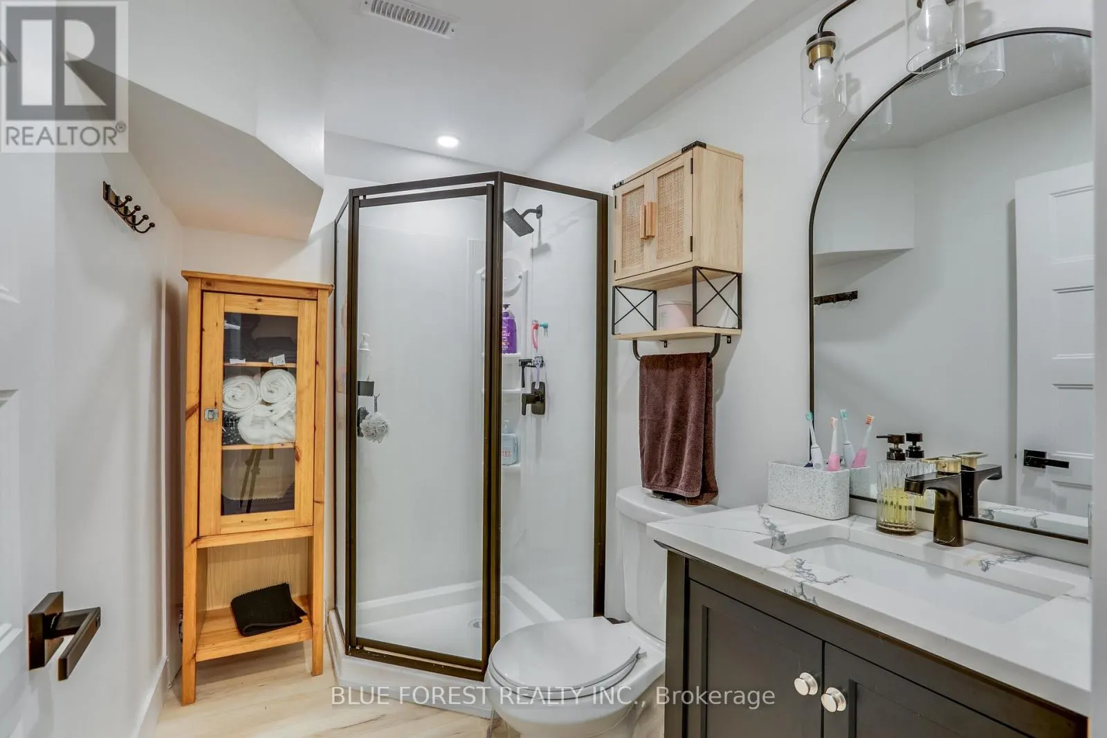 3 MEADOWVALE DRIVE