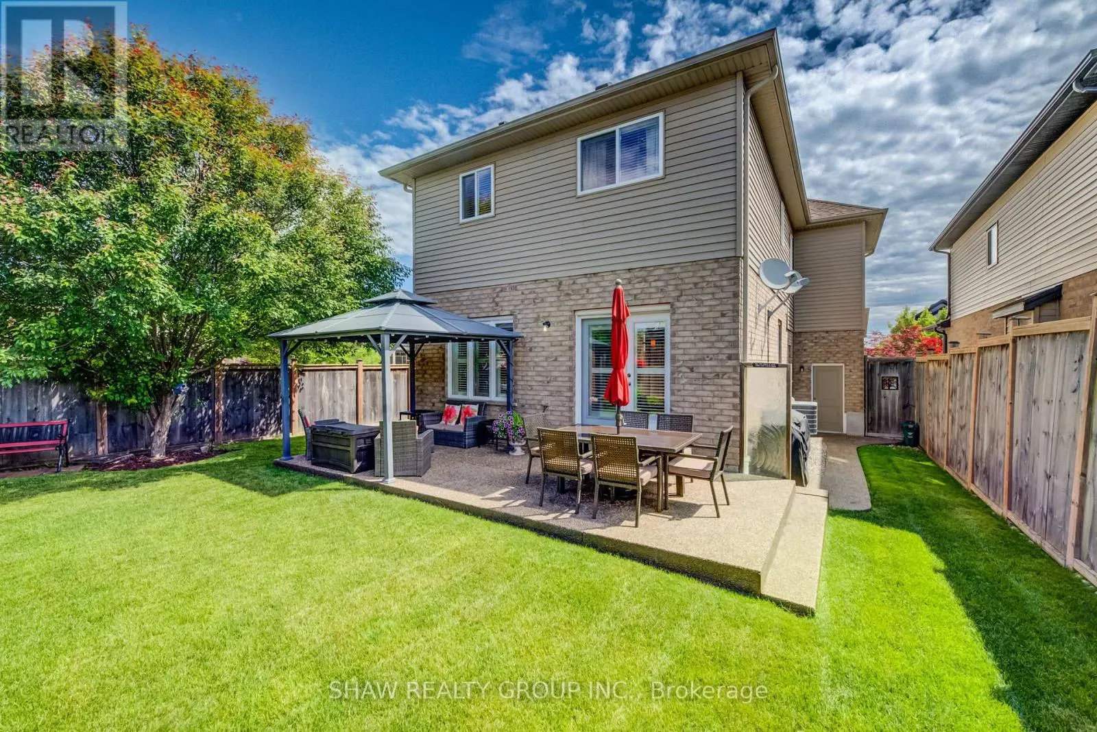 300 WATERVALE CRESCENT