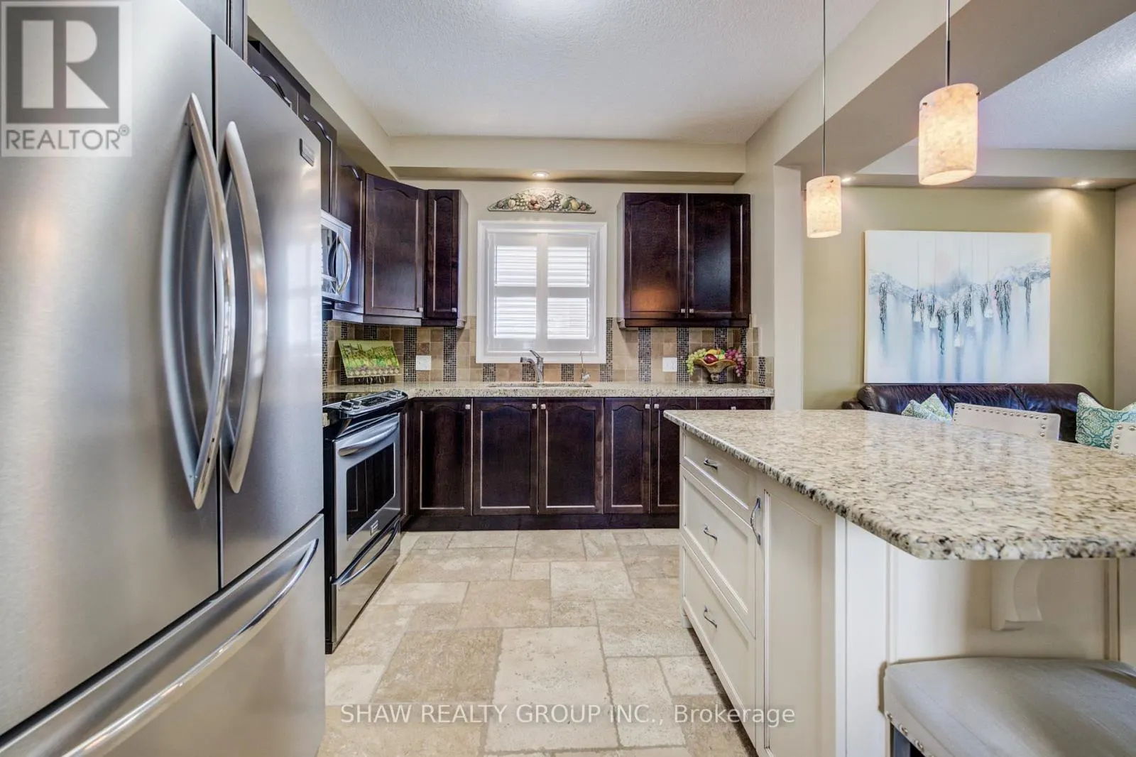 300 WATERVALE CRESCENT