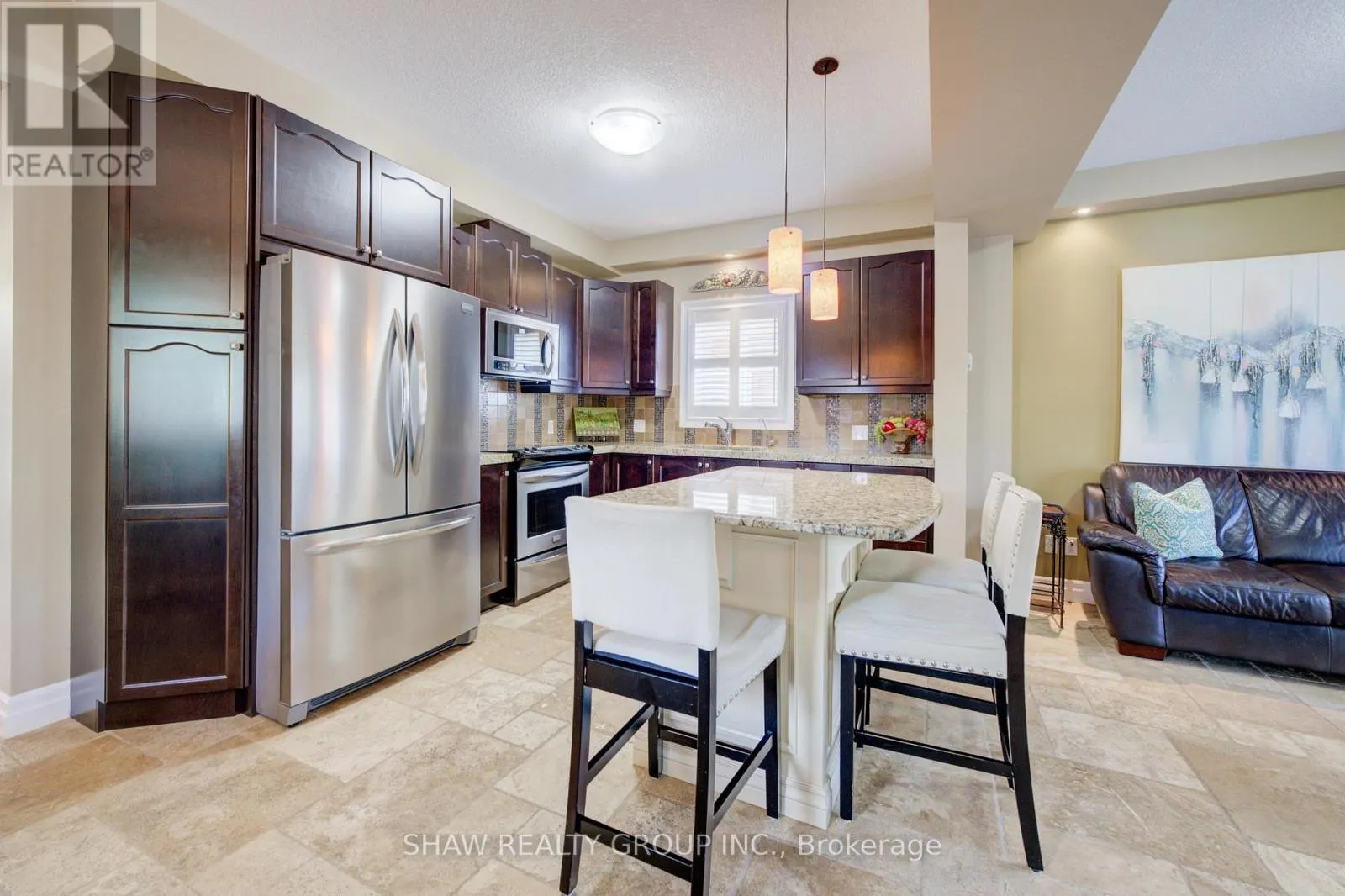 300 WATERVALE CRESCENT
