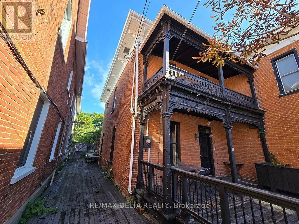 117 MAIN STREET E
