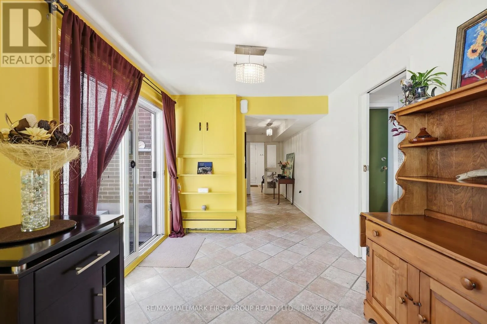 19 DEDRICK DRIVE