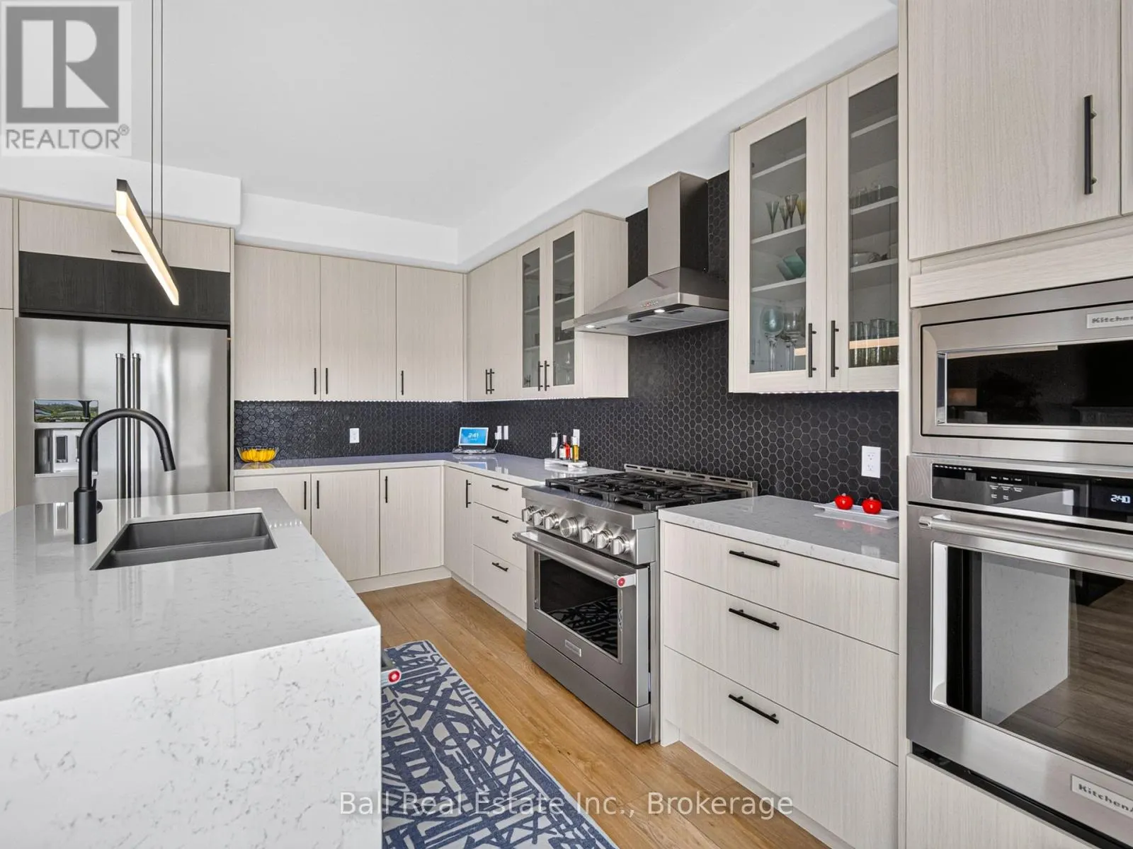 338 CULLEN TRAIL