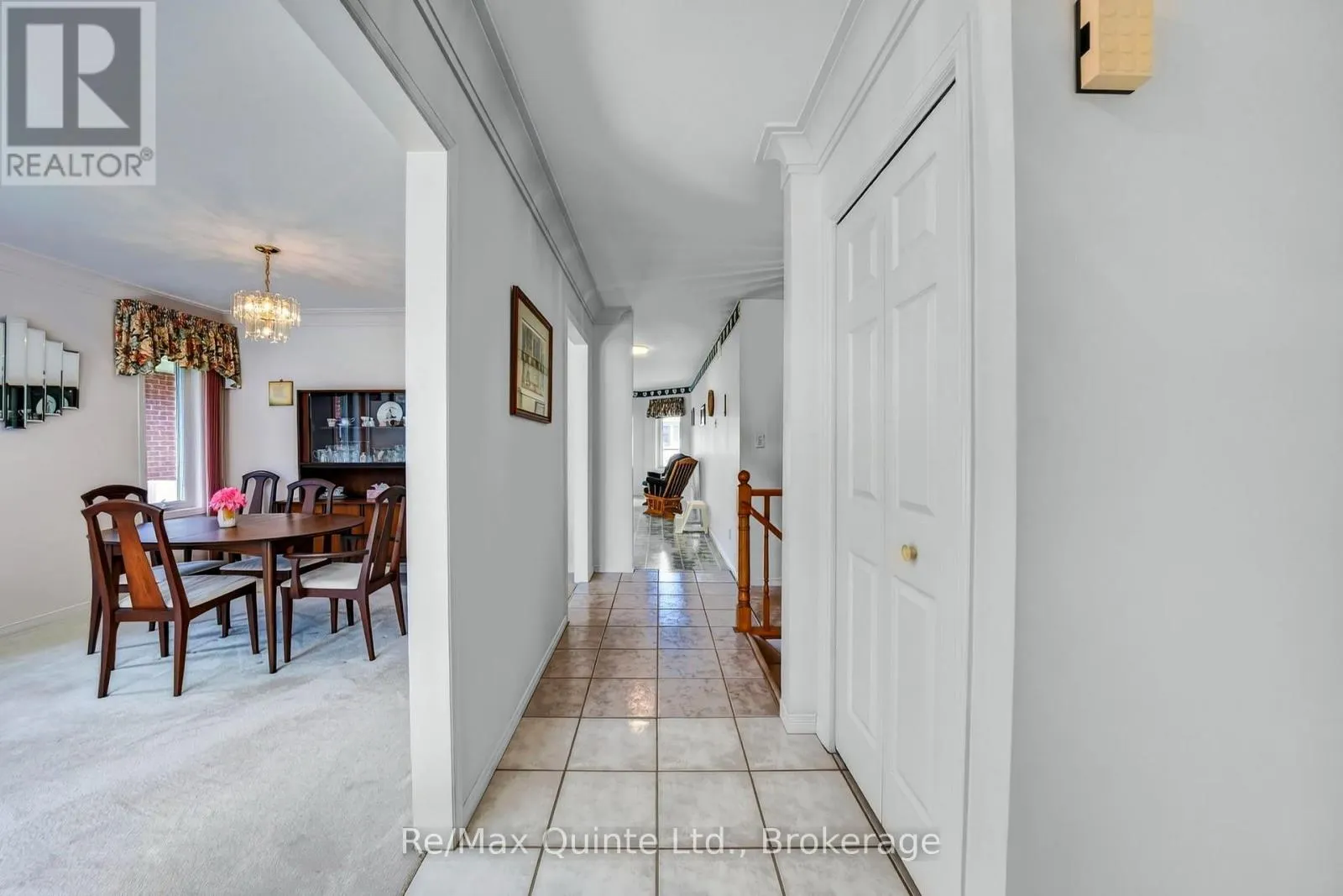 26 OAK RIDGE BOULEVARD