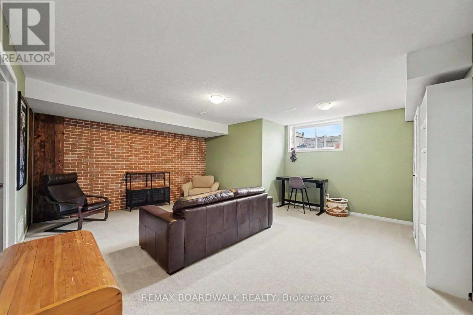 66 RIDDELL STREET