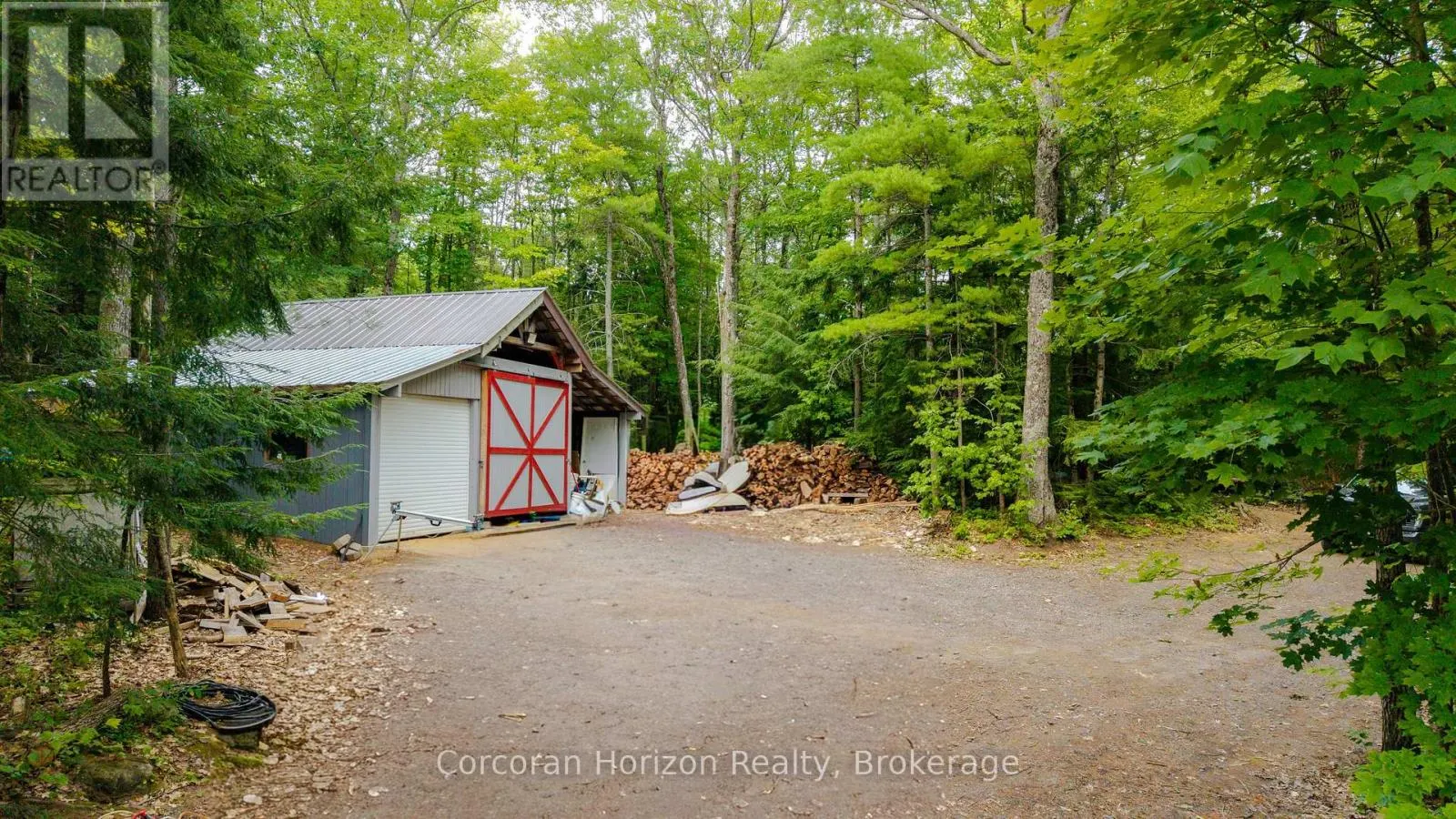 1316 WAHTA #2 ROAD S