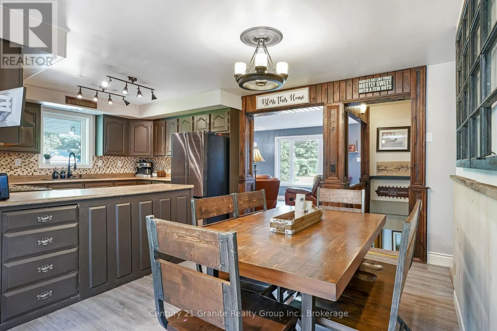 528 SOUTH BAPTISTE LAKE ROAD