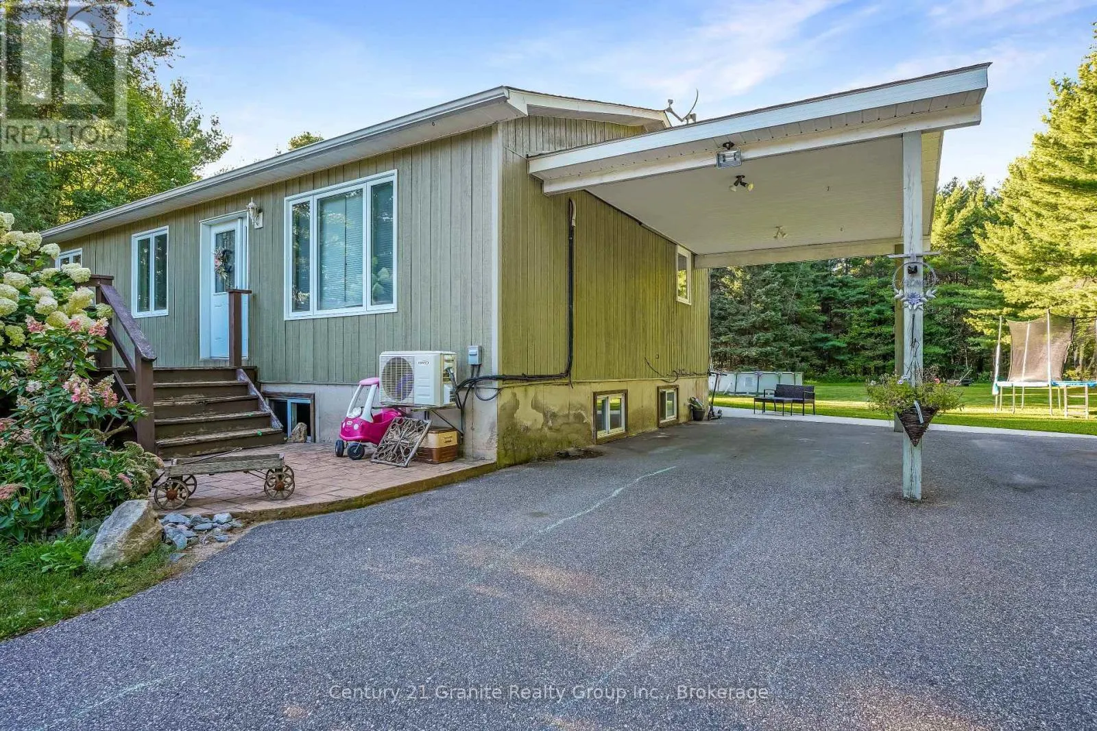 528 SOUTH BAPTISTE LAKE ROAD