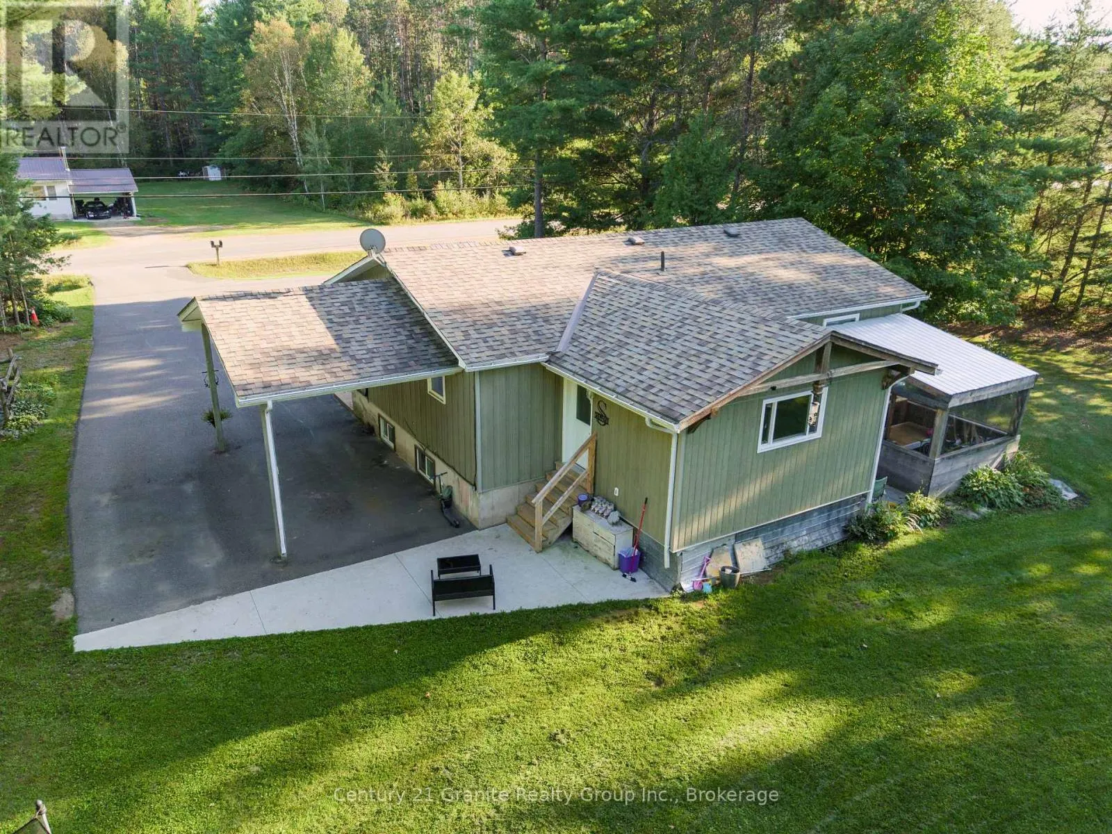 528 SOUTH BAPTISTE LAKE ROAD