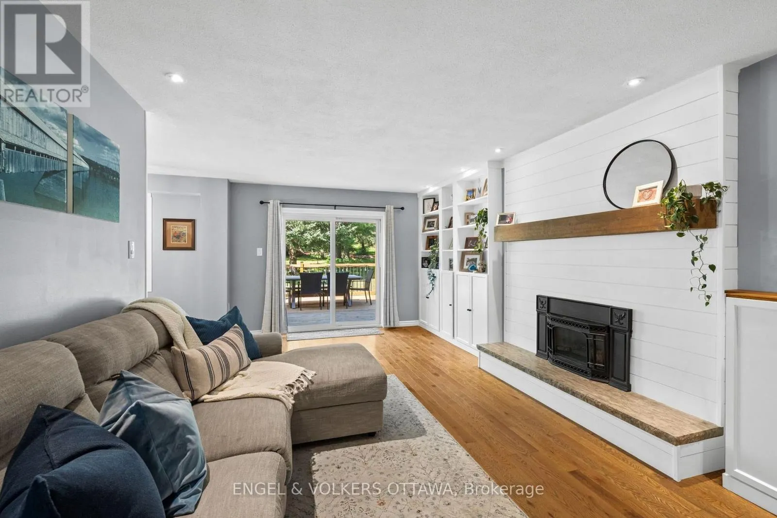 109 INNISKILLIN DRIVE