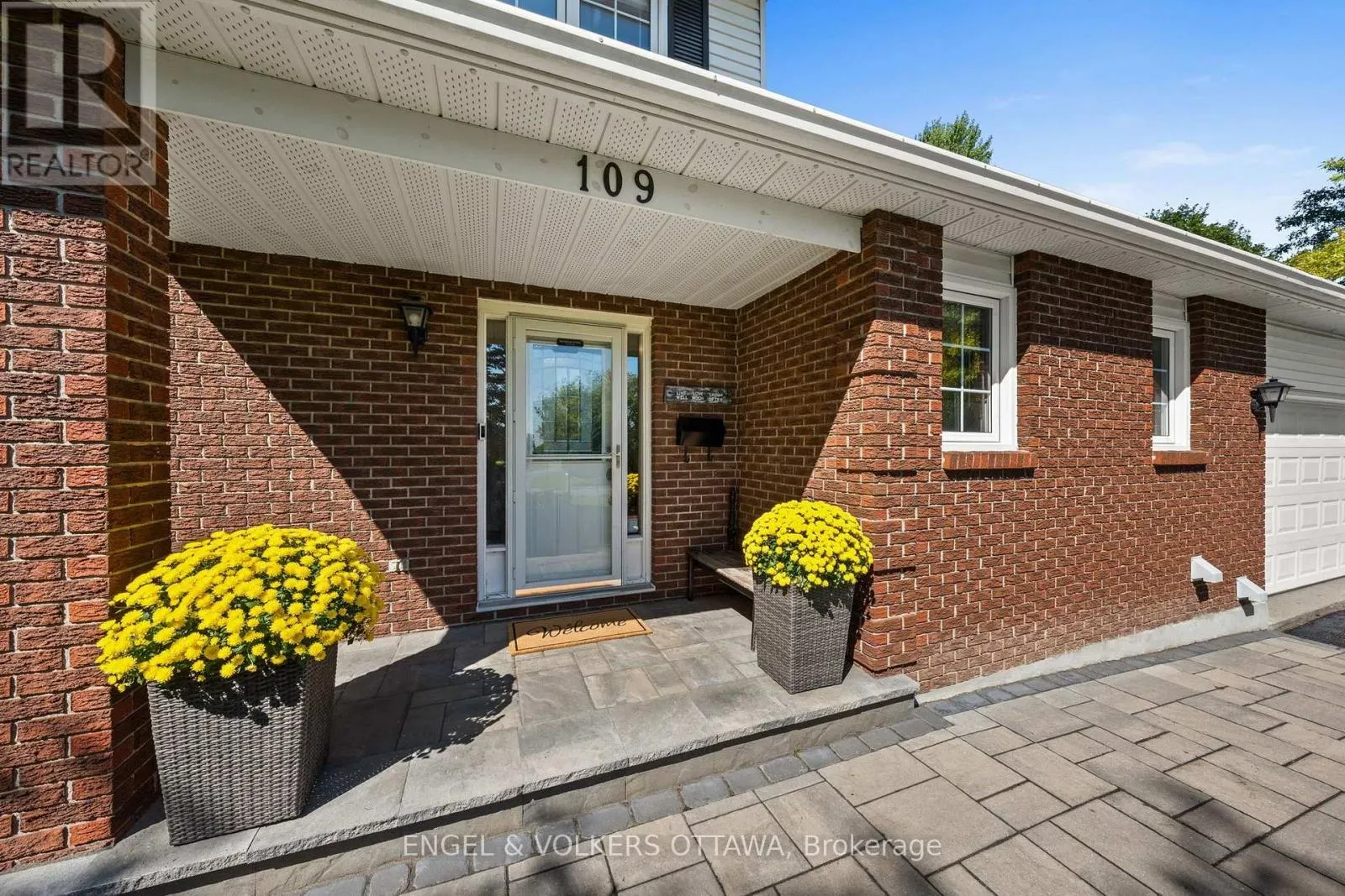 109 INNISKILLIN DRIVE