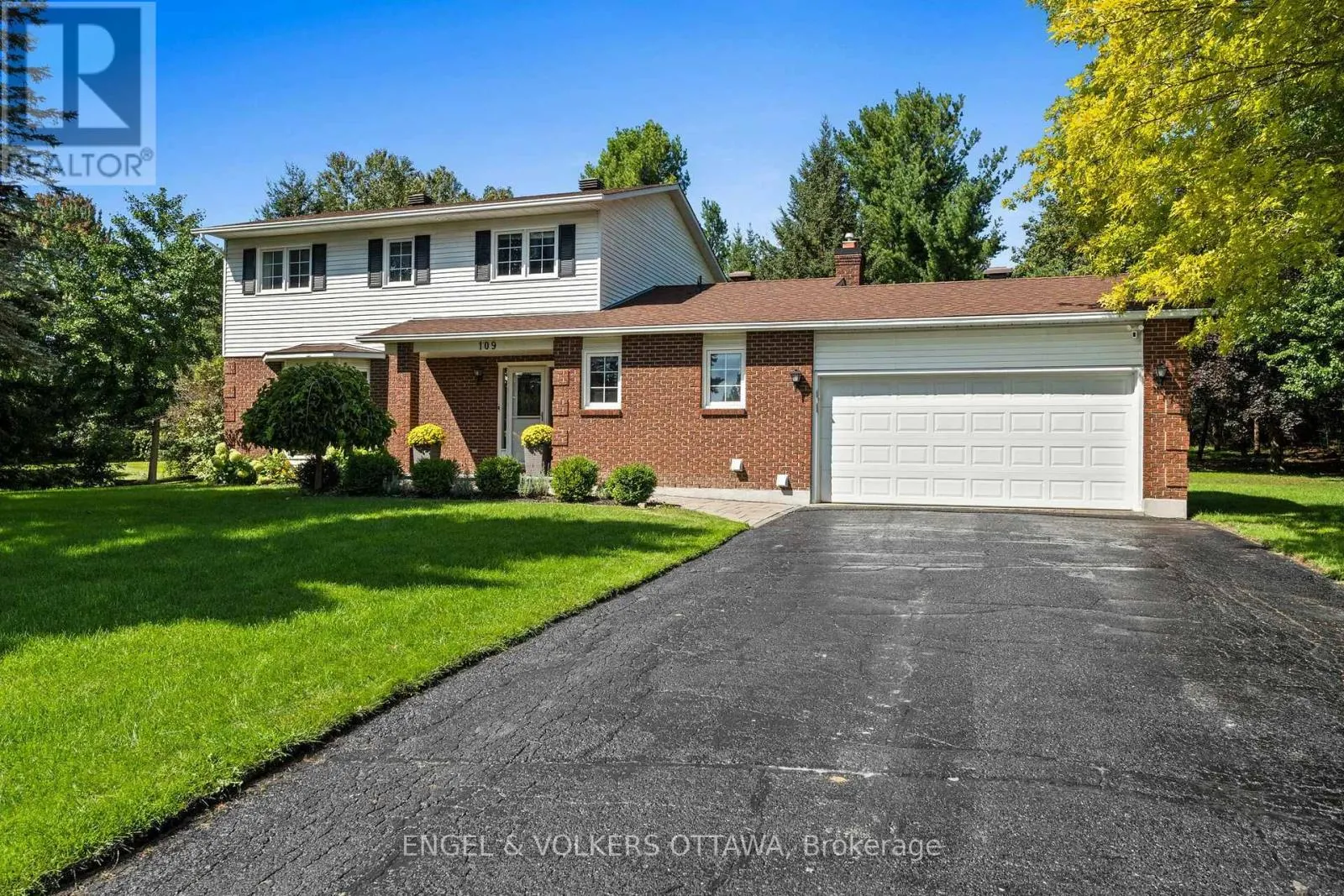 109 INNISKILLIN DRIVE