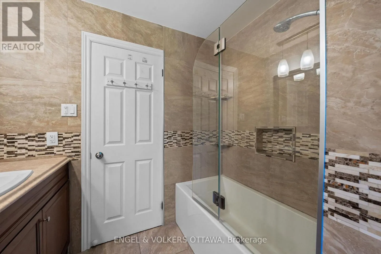 109 INNISKILLIN DRIVE