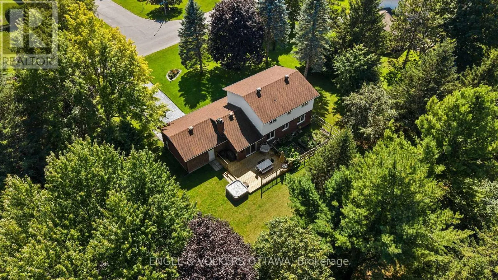 109 INNISKILLIN DRIVE