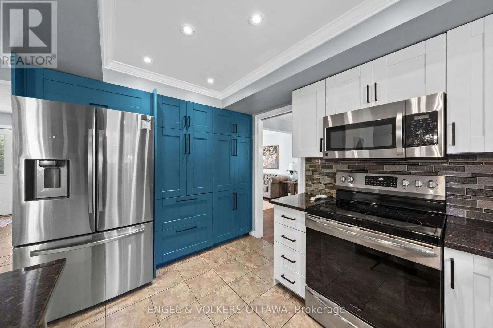 109 INNISKILLIN DRIVE
