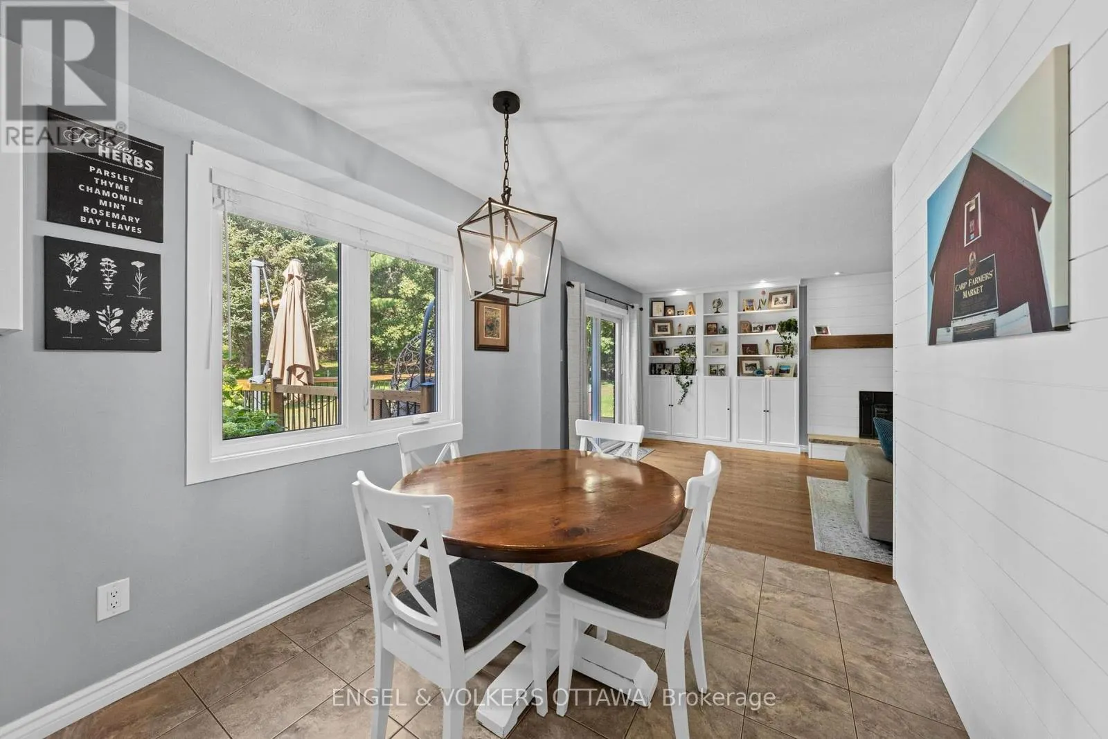 109 INNISKILLIN DRIVE